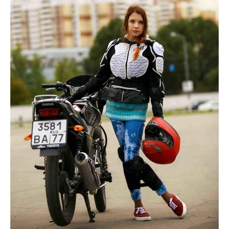 Кататься на мотоцикле