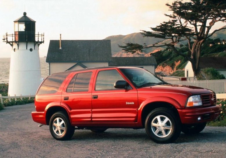 Олдсмобиль бравада 2001