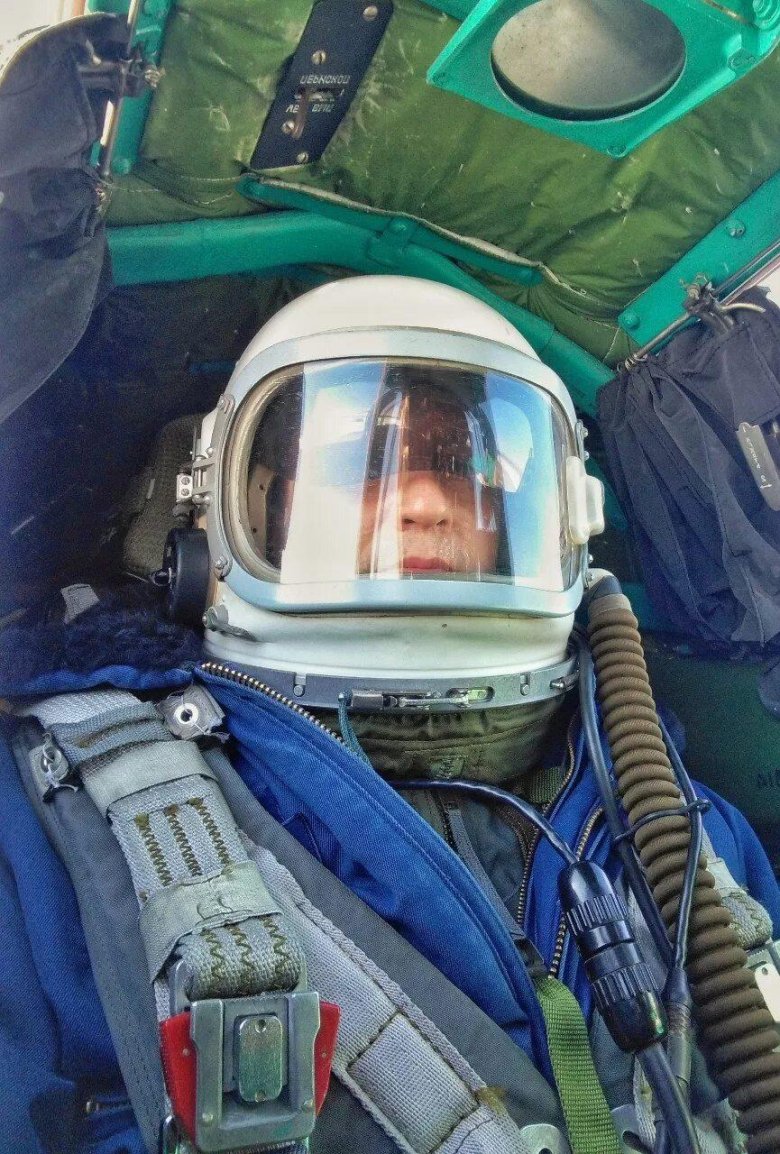 Миг-31 летчик гермошлем