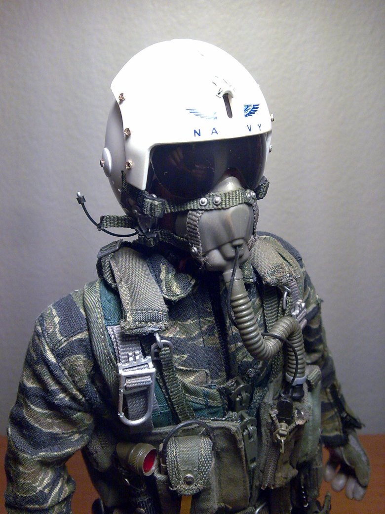 Гермошлем пилота f-4 Phantom