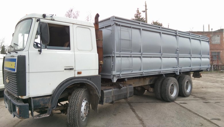 МАЗ 6303 зерновоз