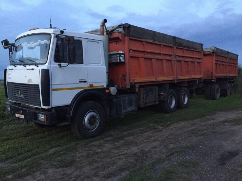 МАЗ 5516 зерновоз