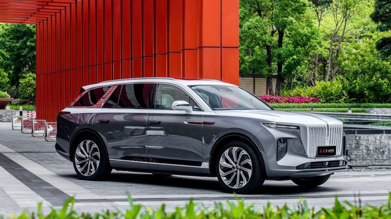 Электромобиль Hongqi e-hs9