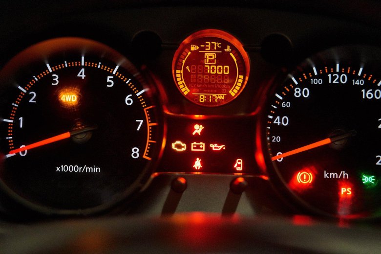 Приборная панель Ниссан Кашкай 2007