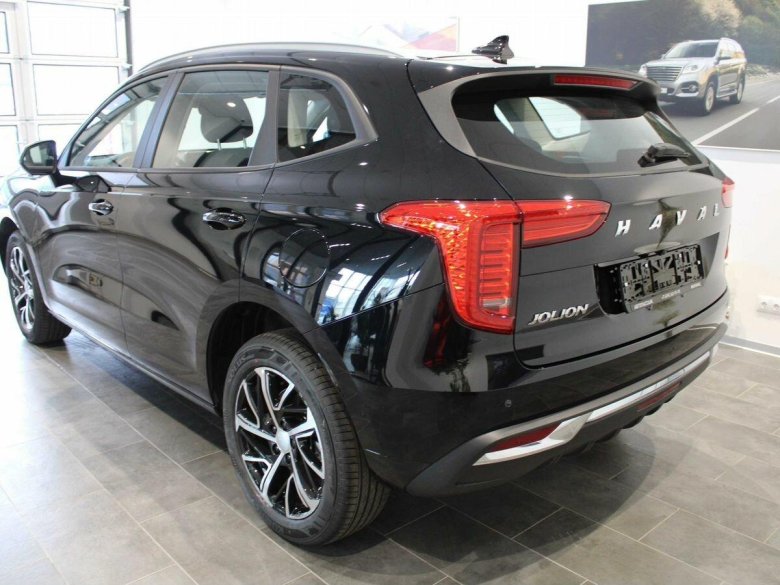 Haval Jolion 2023 черный