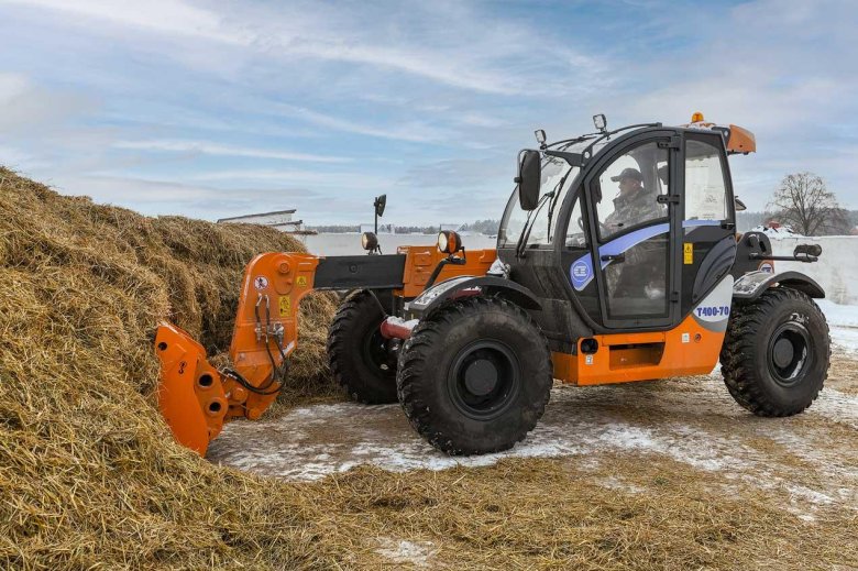 Погрузчик с телескопической стрелой Amkodor t400-70