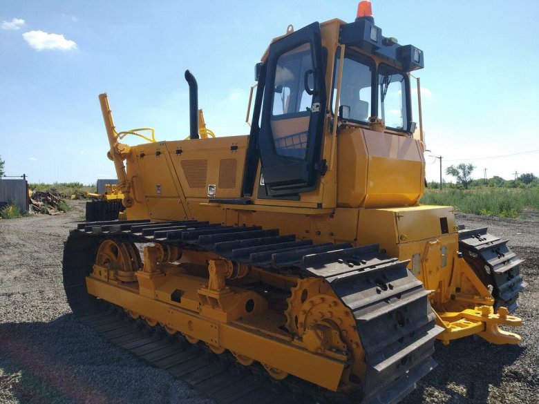 Бульдозер четра т11