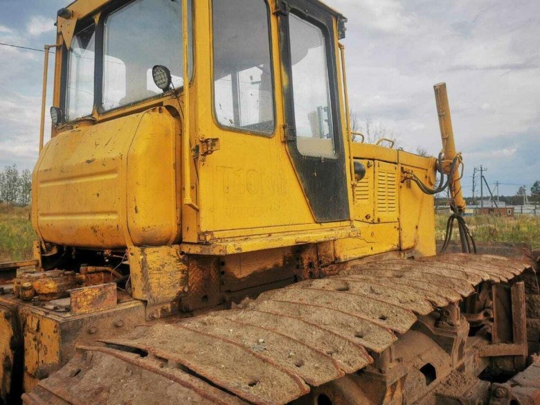 Бульдозер ЧТЗ б10м