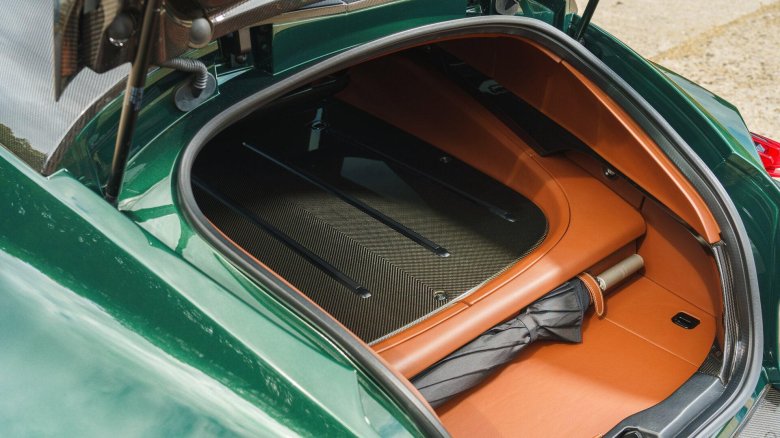 Aston Martin Vanquish Zagato shooting Brake