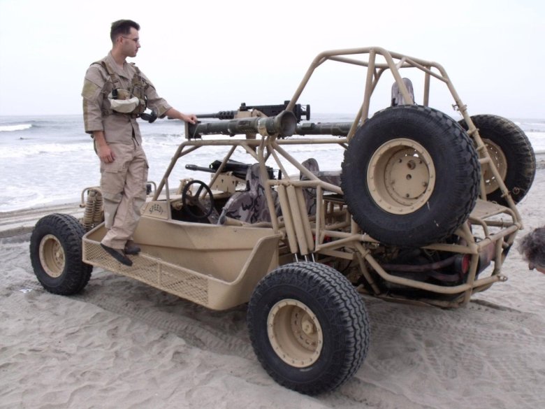 Багги DPV (Desert Patrol vehicle)