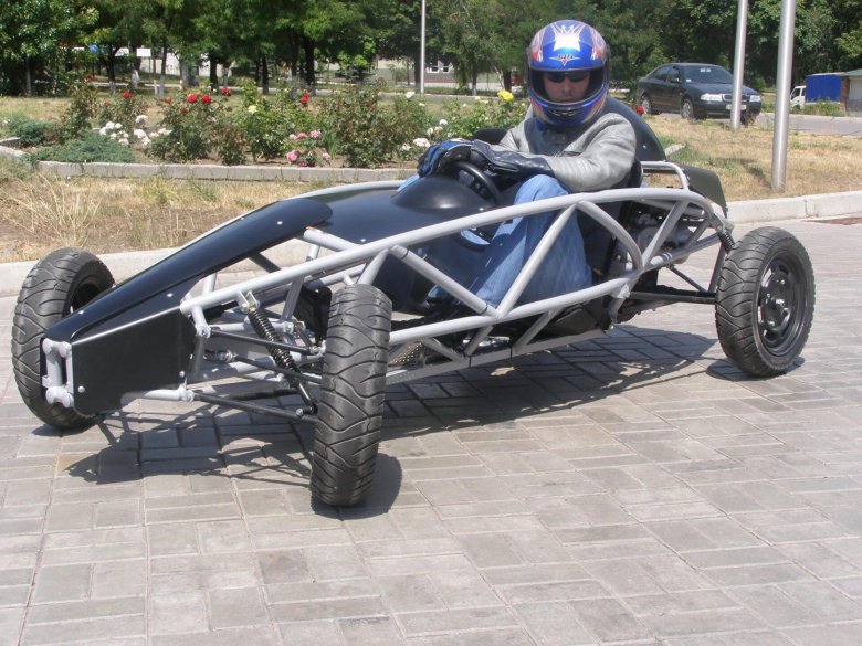 Багги Ариэль атом