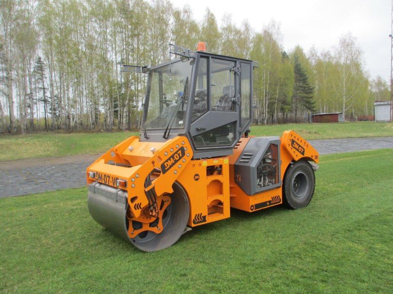 Каток DM-7.7-VD