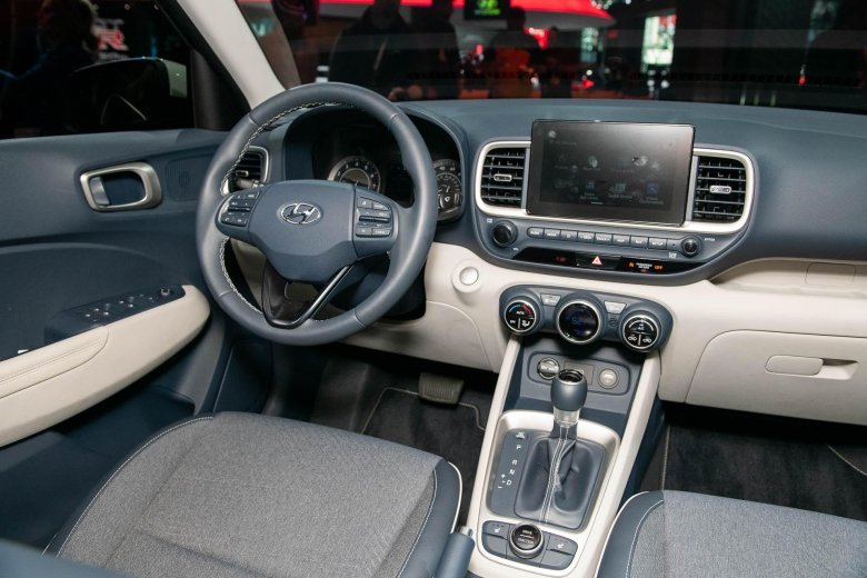 Hyundai venue 2020