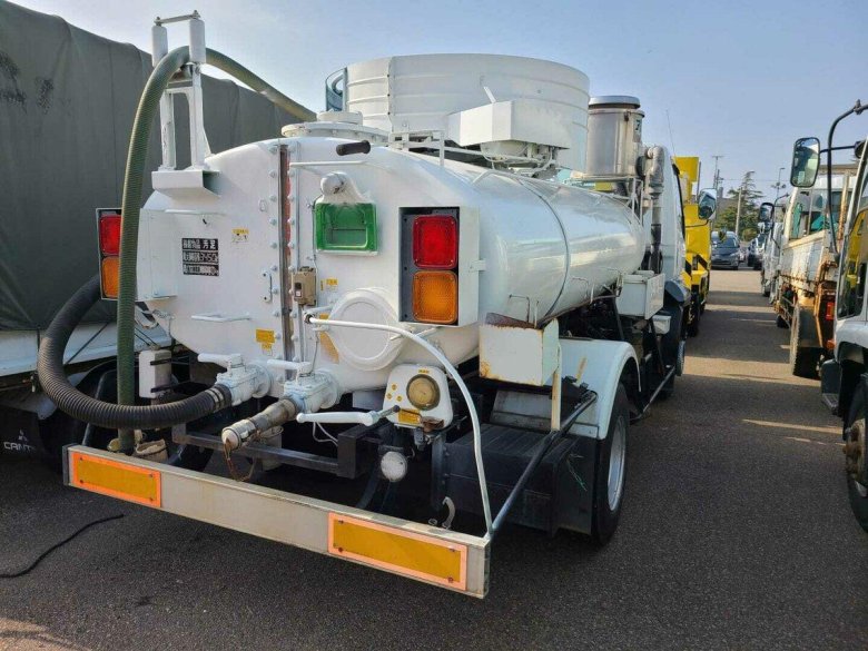 Автомобиль