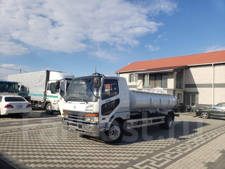 Mitsubishi Fuso ассенизатор