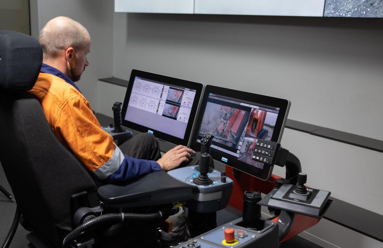 Спецтехника управление