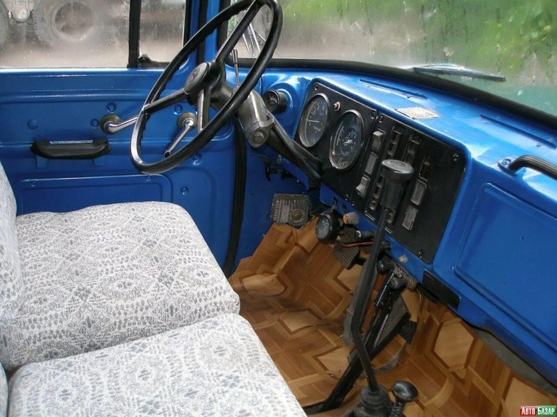 Зил 130 салон