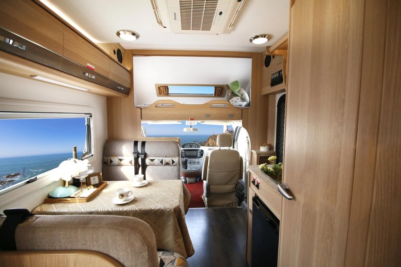 Автодом Maxus