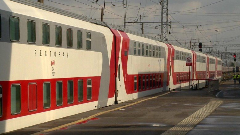 Двухэтажный поезд РЖД Италмас