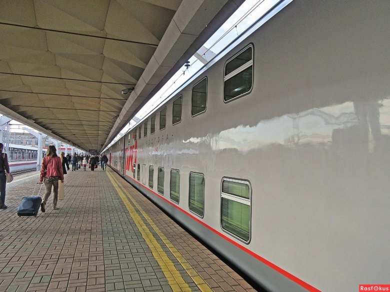 Ленинградский вокзал Москва перрон