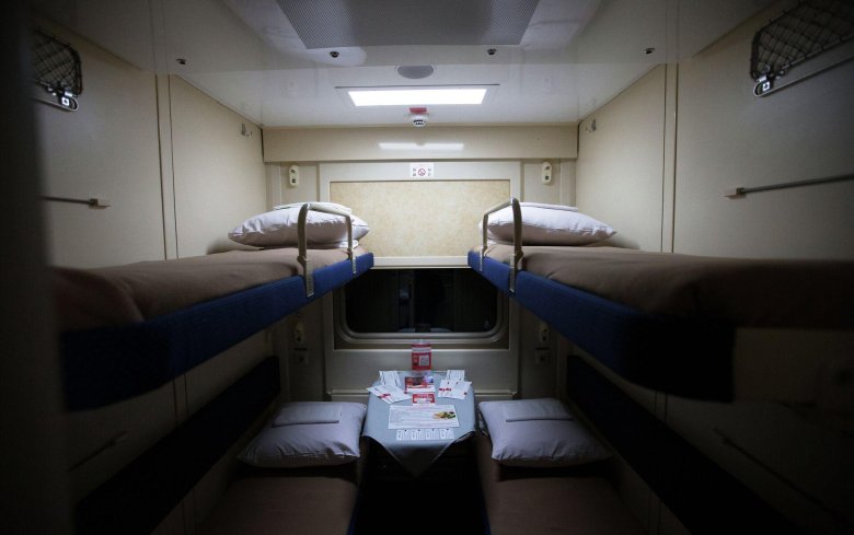 Двухэтажный вагон РЖД купе