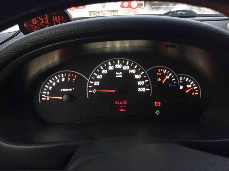 Приборка Приора 1