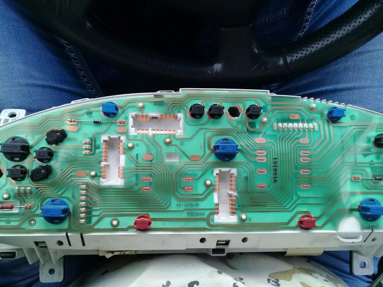 Панель приборов Nissan primera p12