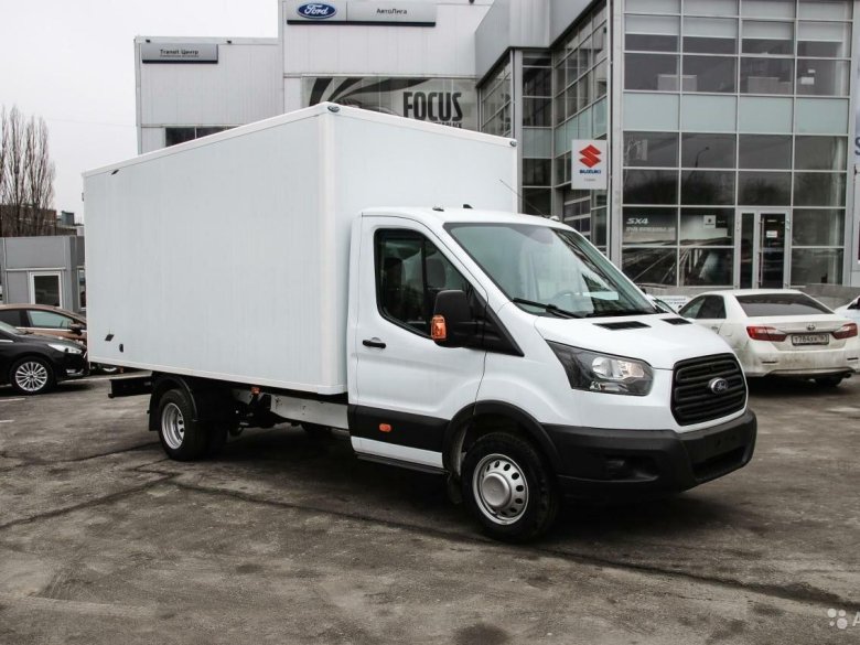 Форд Транзит 2018 грузовой фургон