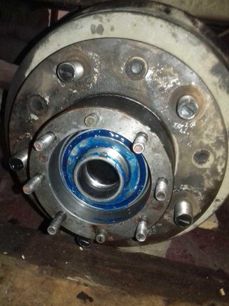 Подшипники ступицы КАМАЗ 65117