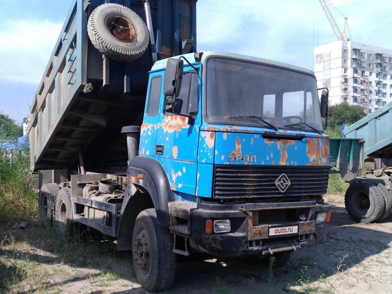Урал 63685 самосвал