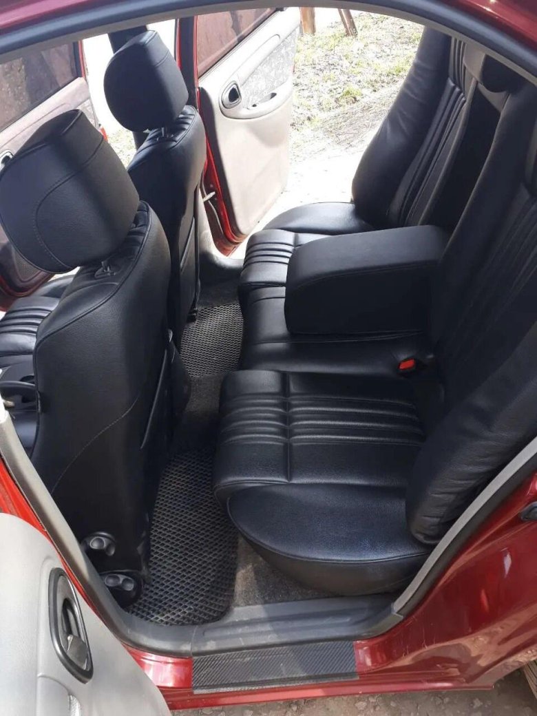 Внутри автомобиля