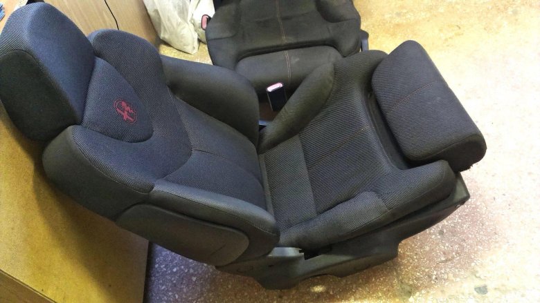 Сидения Alfa Romeo 156