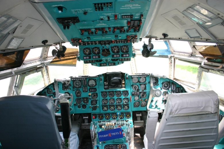 Ил-62 кабина штурмана