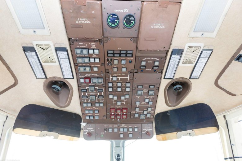 Внутри автомобиля