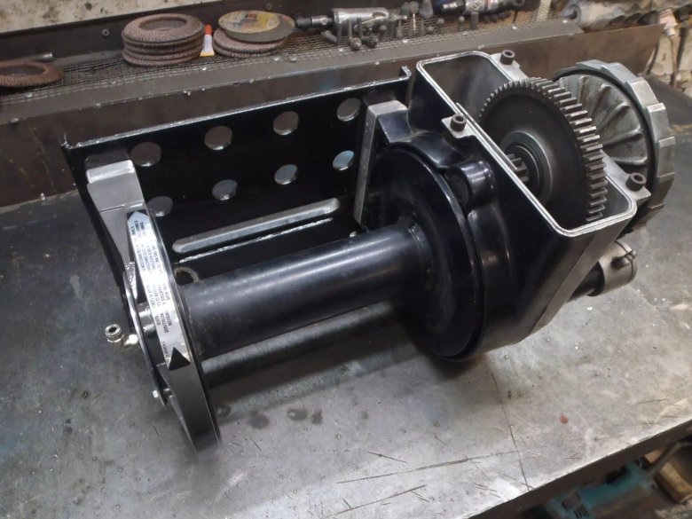 Лебедка с редуктором от ВАЗ 2101