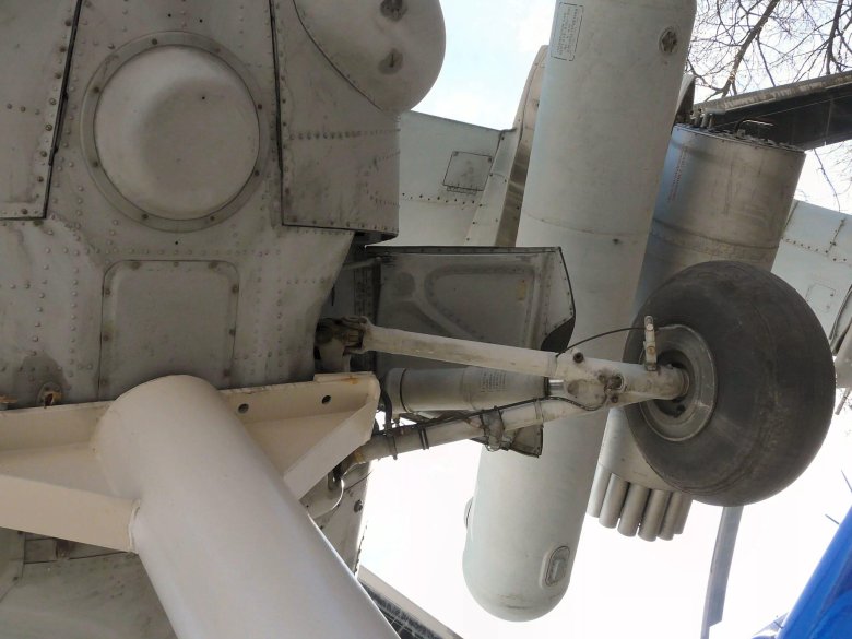 Переднее шасси ми 24