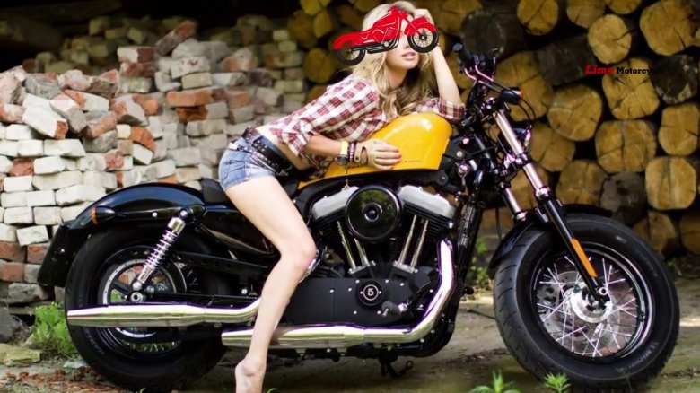 Анастасия Трегубова Harley Davidson