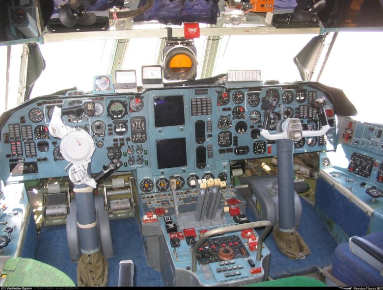 Кабина ил 76 МФ