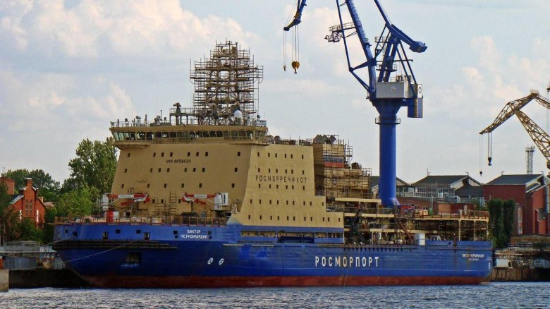 Ледокол Виктор Черномырдин