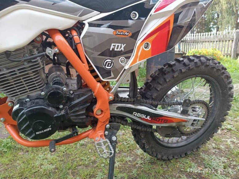 Regulmoto athlete 250 2023