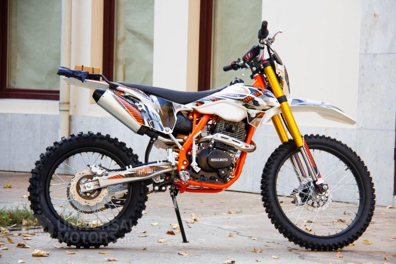 Мотоцикл Regulmoto athlete 250 21/18