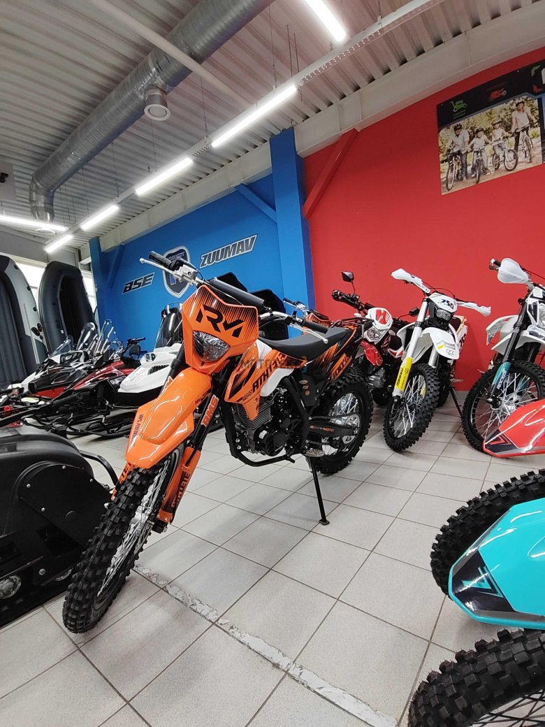 Regulmoto athlete 250 21/18