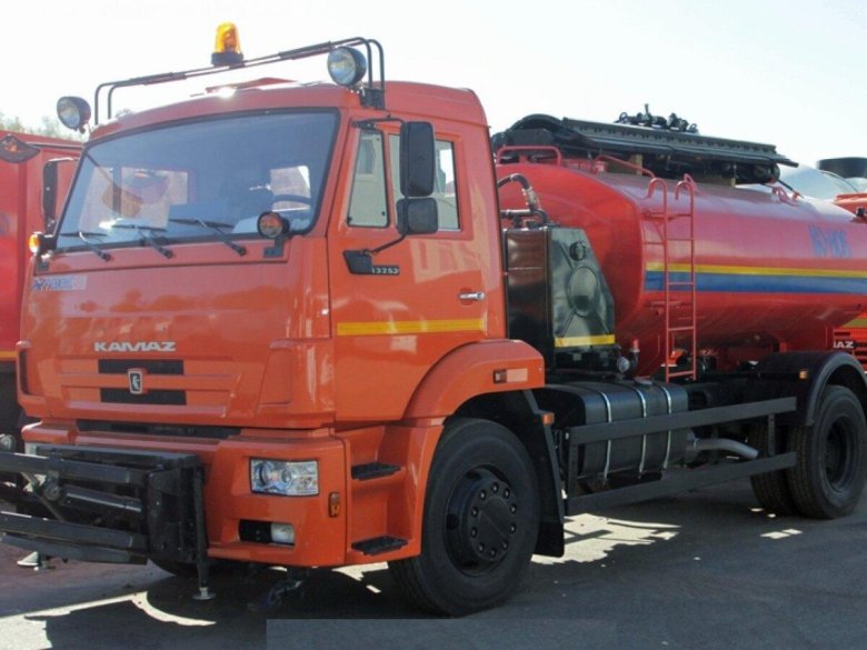 Ко-806-01 на шасси КАМАЗ 43253