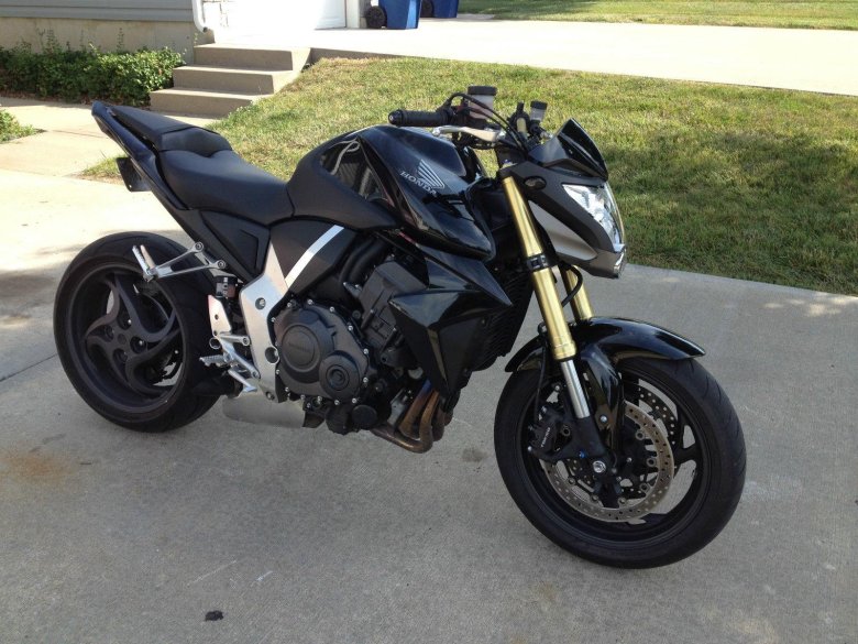 Хонда cb1000r