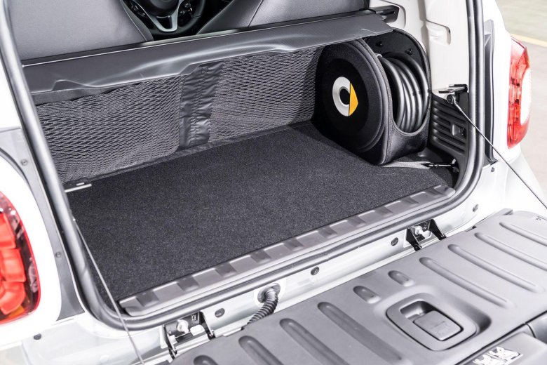 Автомобиль