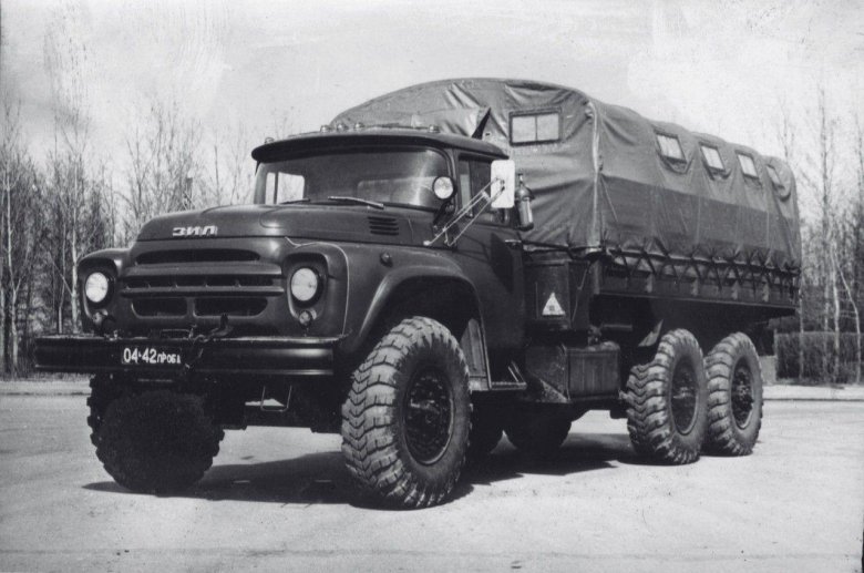 ЗИЛ 131 тягач