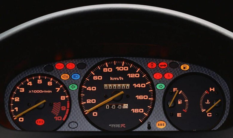 Honda Civic Type r 6 приборная панель