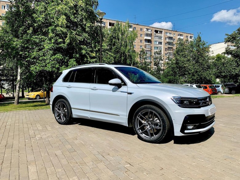Фольксваген Тигуан r20