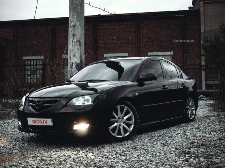 Мазда 3 BK седан черный