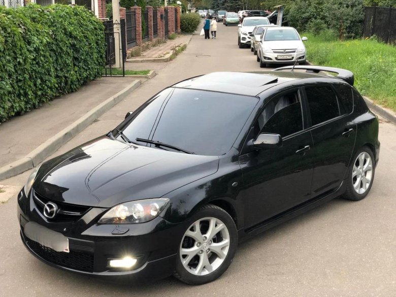 Mazda 3 BK хэтчбек черная
